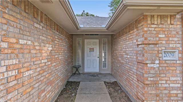 2009 Kimmy Drive, Bryan, TX 77807