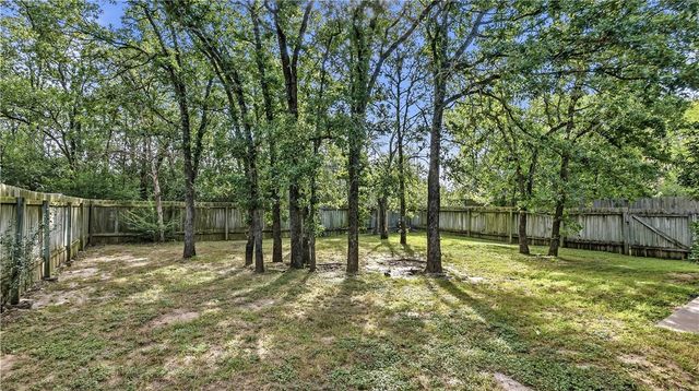 2009 Kimmy Drive, Bryan, TX 77807