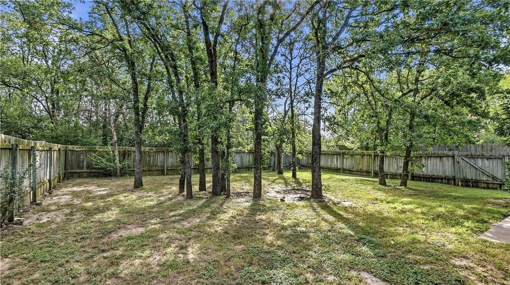 2009 Kimmy Drive, Bryan, TX 77807 — photo 3