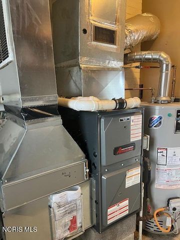 9819 State Route 249, Farmer, OH 43520