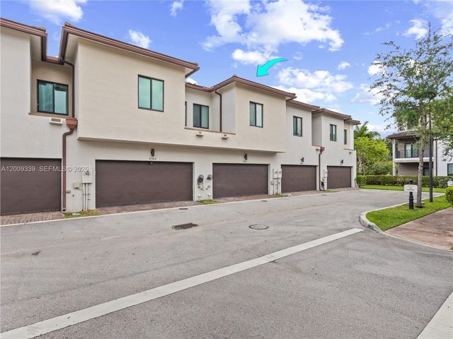 8382 NW 51st Ter 8382, Doral, FL 33166