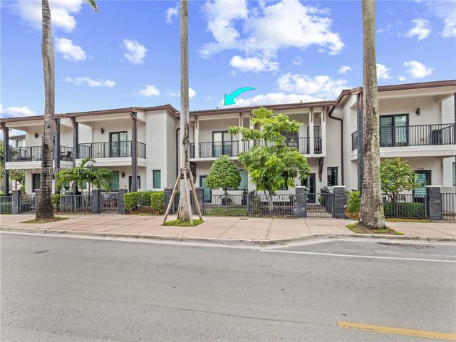8382 NW 51st Ter 8382, Doral, FL 33166