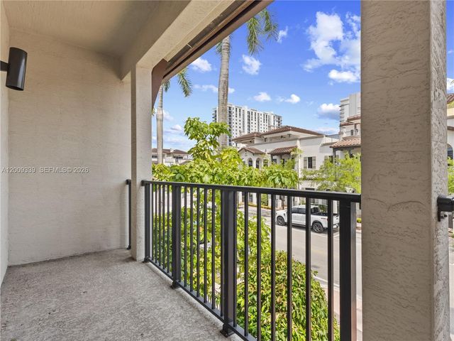 8382 NW 51st Ter 8382, Doral, FL 33166