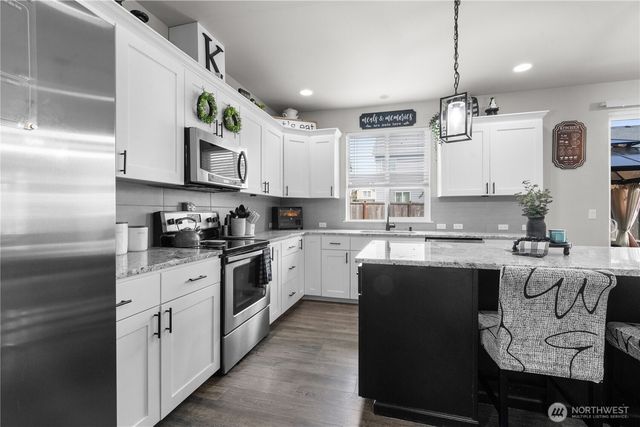 15430 92nd Avenue SE, Yelm, WA 98597