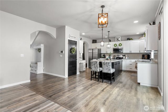 15430 92nd Avenue SE, Yelm, WA 98597