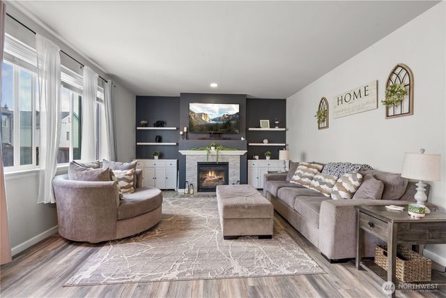 15430 92nd Avenue SE, Yelm, WA 98597