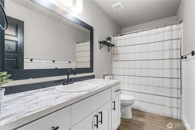 15430 92nd Avenue SE, Yelm, WA 98597