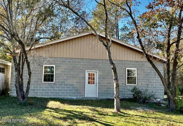 4803 Andrew Jackson Highway SW, Chadbourn, NC 28431