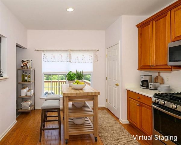 131 Olympic Way, Williams Twp, PA 18042