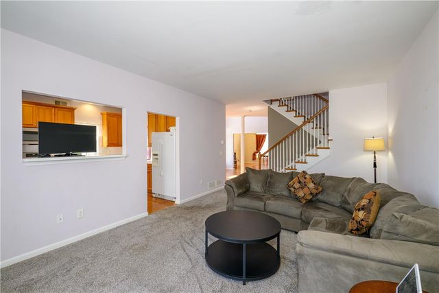 131 Olympic Way, Williams Twp, PA 18042