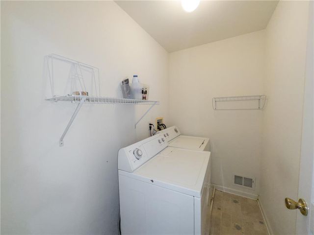 131 Olympic Way, Williams Twp, PA 18042