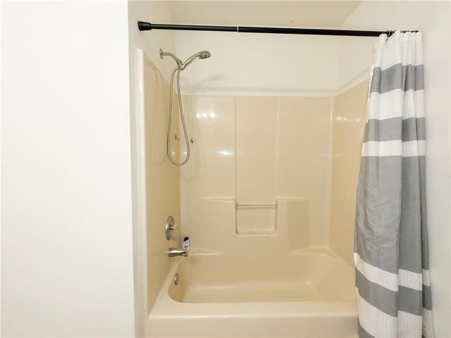 131 Olympic Way, Williams Twp, PA 18042