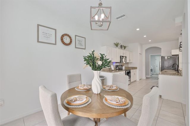 2806 BROOKE PINES COURT, Plant City, FL 33566