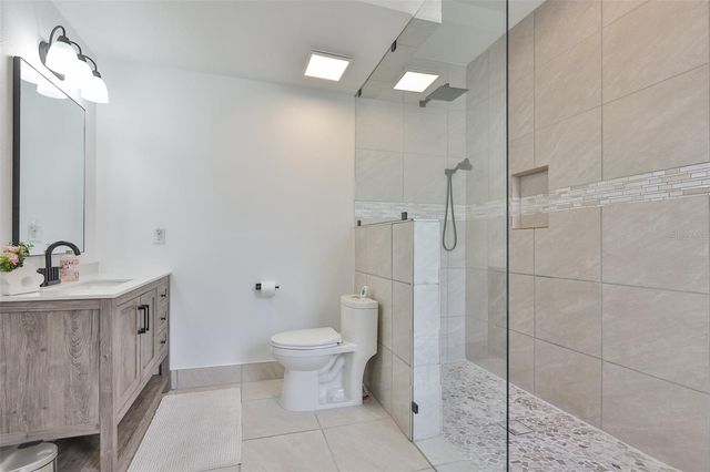 2806 BROOKE PINES COURT, Plant City, FL 33566