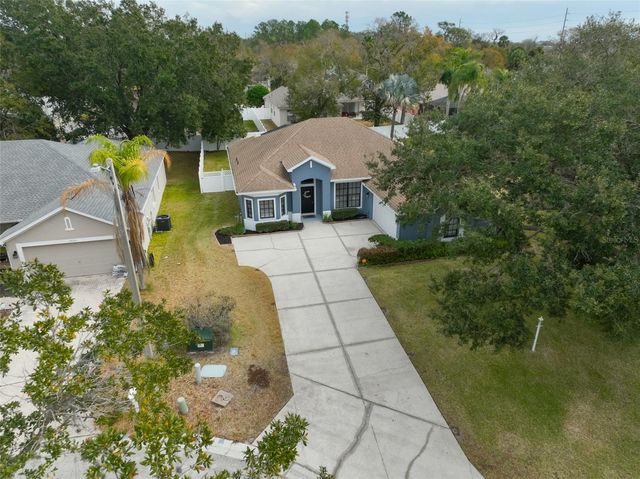 2806 BROOKE PINES COURT, Plant City, FL 33566