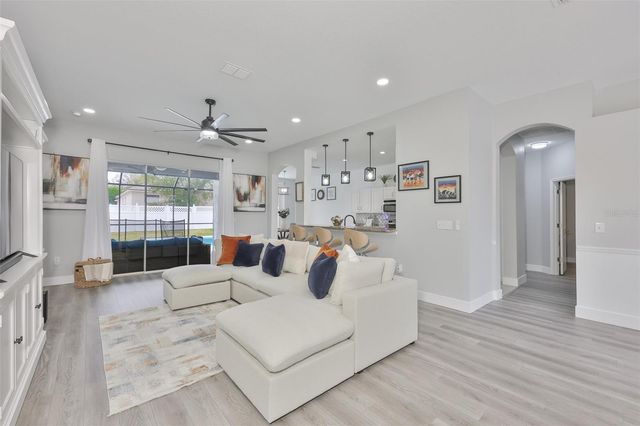 2806 BROOKE PINES COURT, Plant City, FL 33566