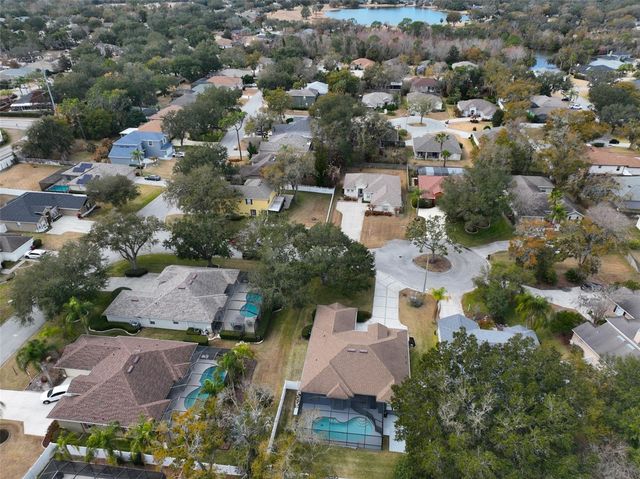 2806 BROOKE PINES COURT, Plant City, FL 33566