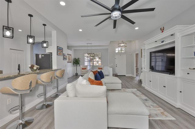 2806 BROOKE PINES COURT, Plant City, FL 33566