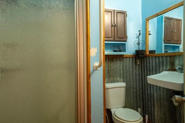 409 S Douglass Street, Covington, TX 76636