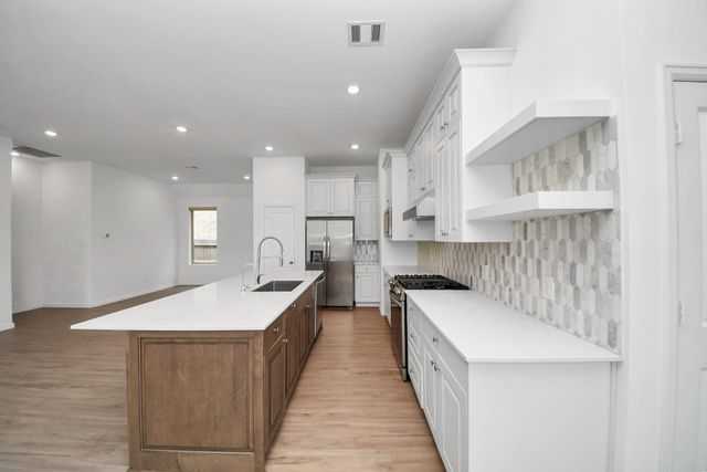 15623 Red Panda Road, Conroe, TX 77302