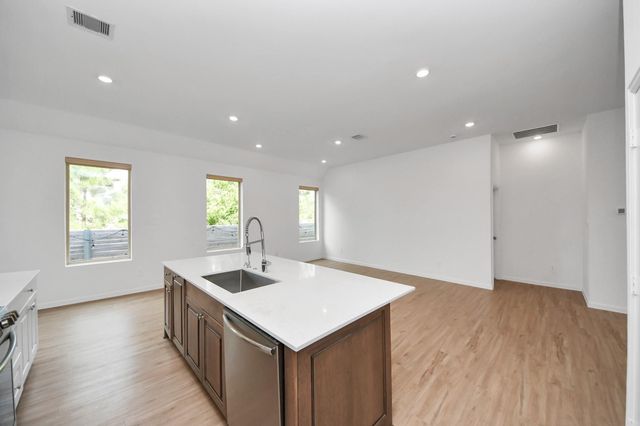 15623 Red Panda Road, Conroe, TX 77302