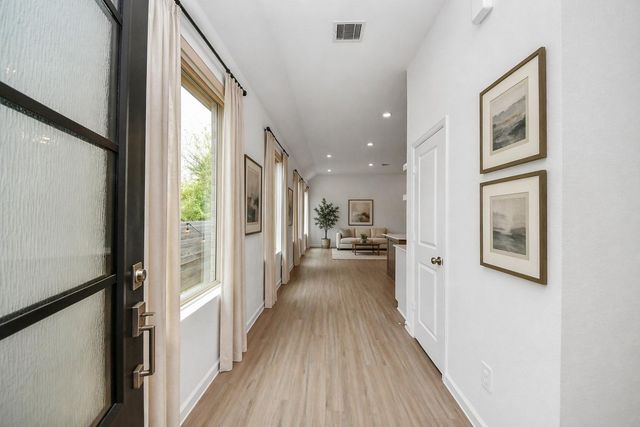 15623 Red Panda Road, Conroe, TX 77302