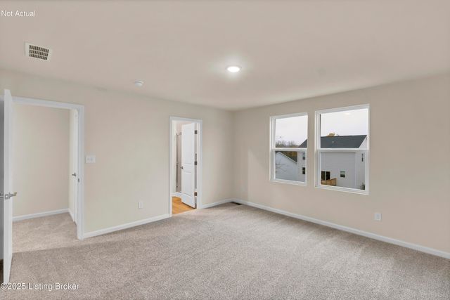 4013 Blackthorn Pl, La Grange, KY 40031