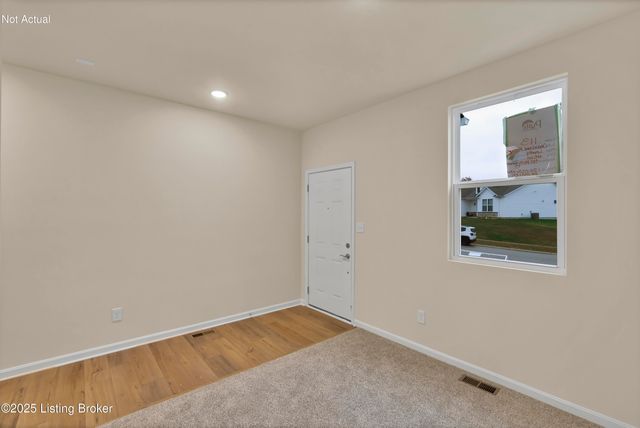 4013 Blackthorn Pl, La Grange, KY 40031