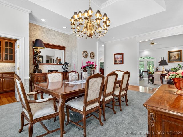 4015 Silver Lake Road, Bartlesville, OK 74006