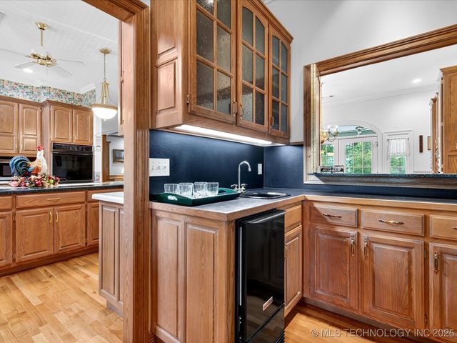 4015 Silver Lake Road, Bartlesville, OK 74006