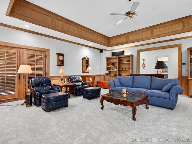 4015 Silver Lake Road, Bartlesville, OK 74006