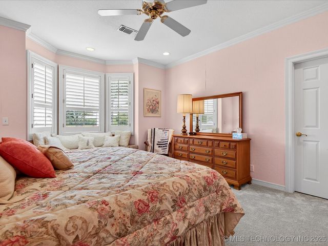 4015 Silver Lake Road, Bartlesville, OK 74006