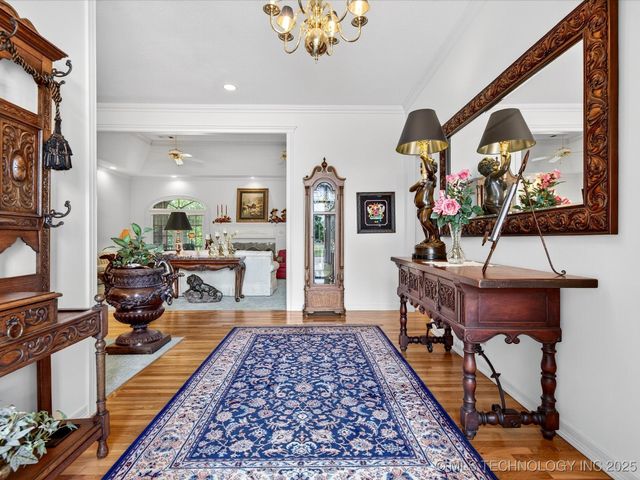 4015 Silver Lake Road, Bartlesville, OK 74006