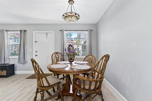 46 Woodland Drive 103, Vero Beach, FL 32962