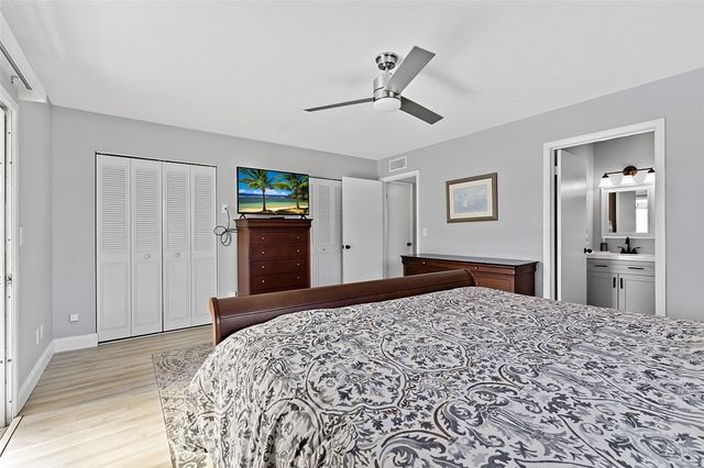 46 Woodland Drive 103, Vero Beach, FL 32962