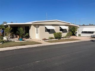 52 FRANGIPANI CIRCLE, Largo, FL 33770
