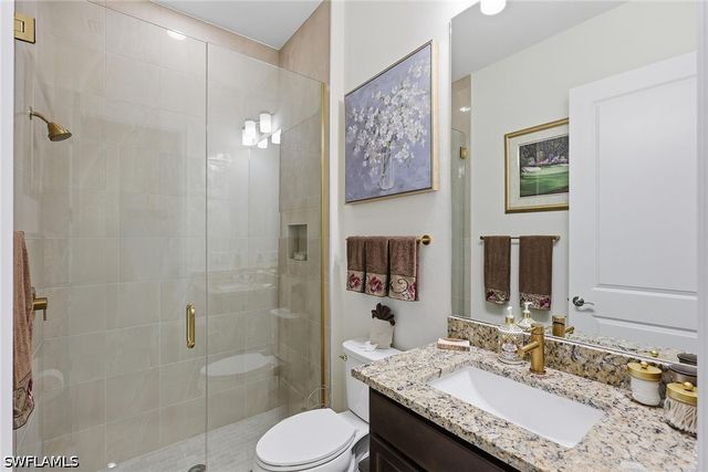 7204 Cayo Coco LN, Naples, FL 34113