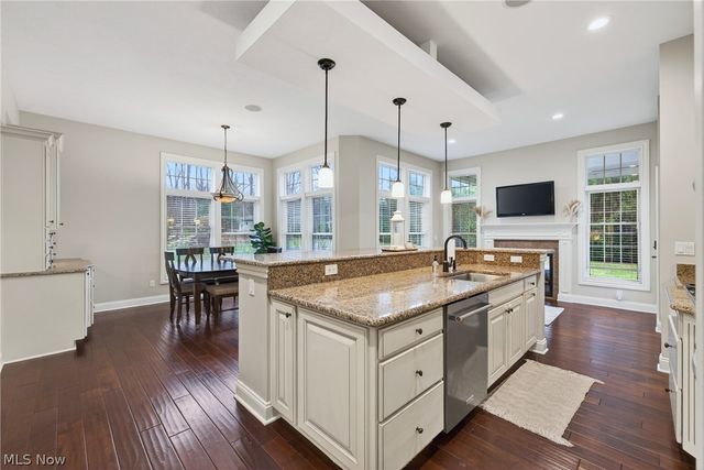 11530 Monarch Court, Concord Twp, OH 44077