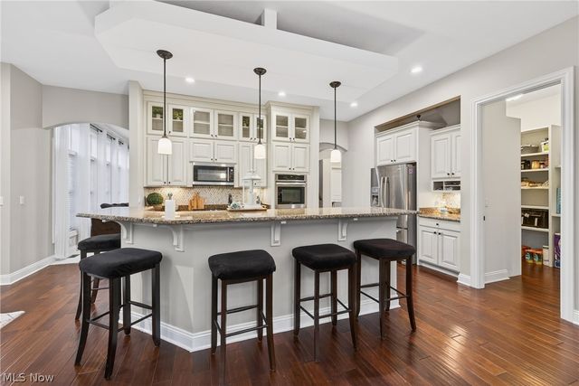 11530 Monarch Court, Concord Twp, OH 44077