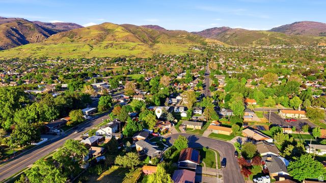 18 W 900 N, Bountiful, UT 84010
