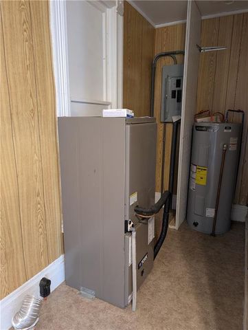 709 W Benton Street, Windsor, MO 65360