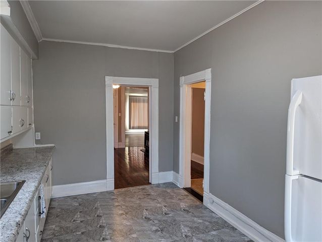 709 W Benton Street, Windsor, MO 65360