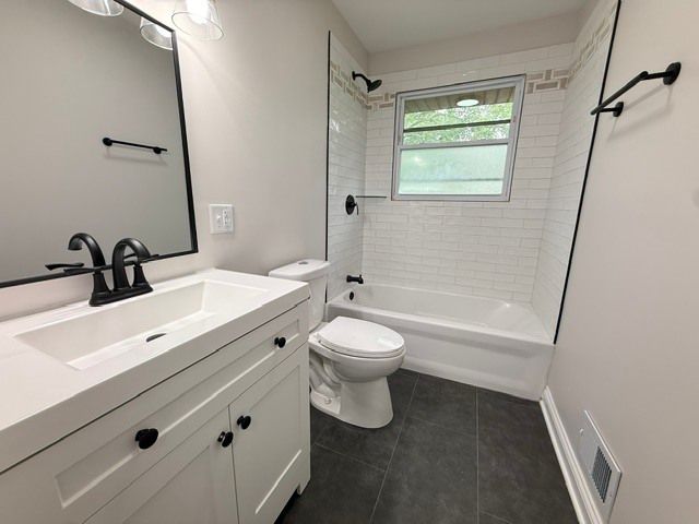 17002 Central Park Avenue, Hazel Crest, IL 60429