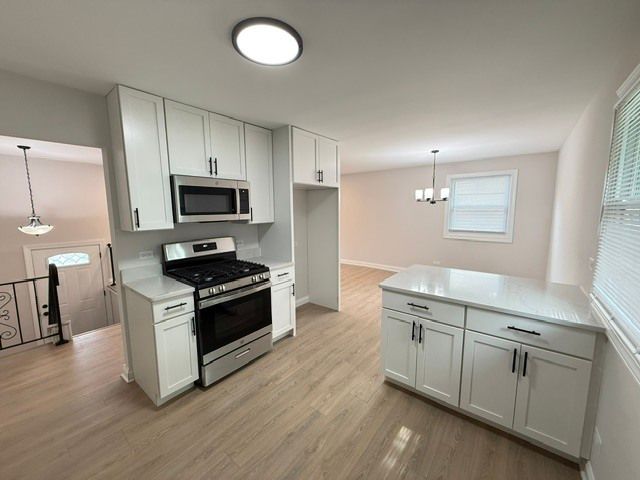 17002 Central Park Avenue, Hazel Crest, IL 60429