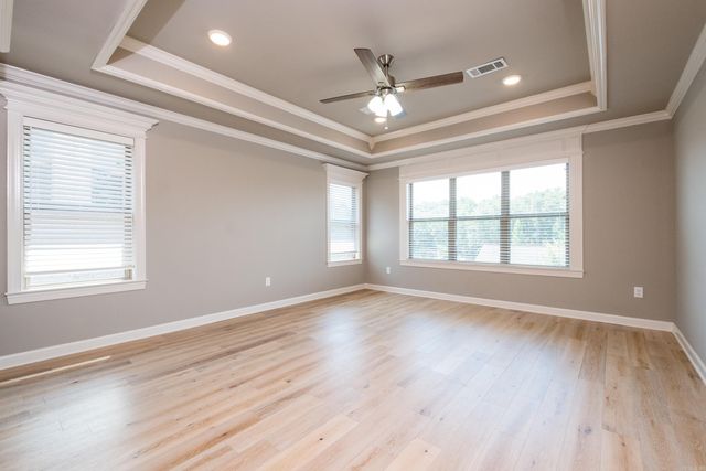 12 Majestic Court, Maumelle, AR 72113