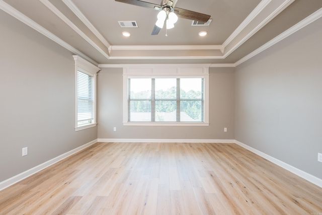 12 Majestic Court, Maumelle, AR 72113