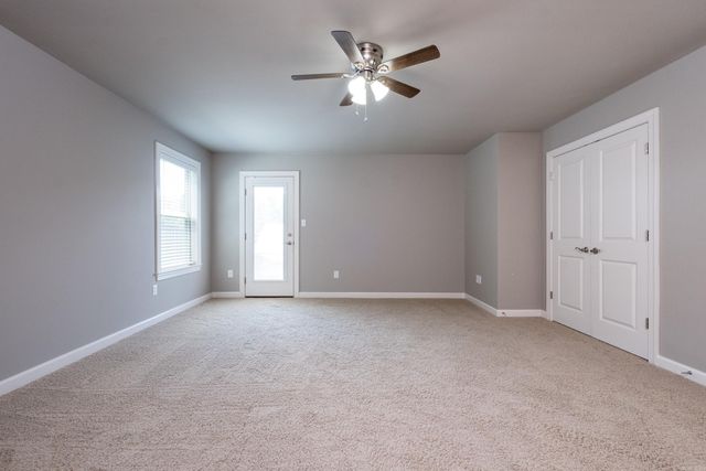 12 Majestic Court, Maumelle, AR 72113