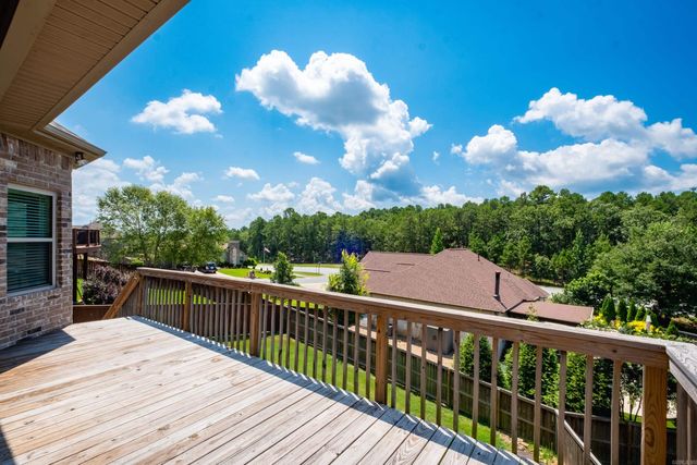 12 Majestic Court, Maumelle, AR 72113