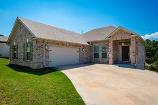 12 Majestic Court, Maumelle, AR 72113