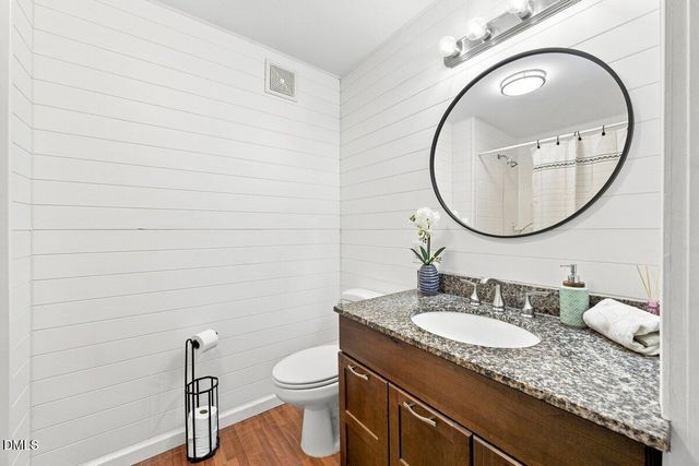 2516 Deanwood Drive, Raleigh, NC 27615